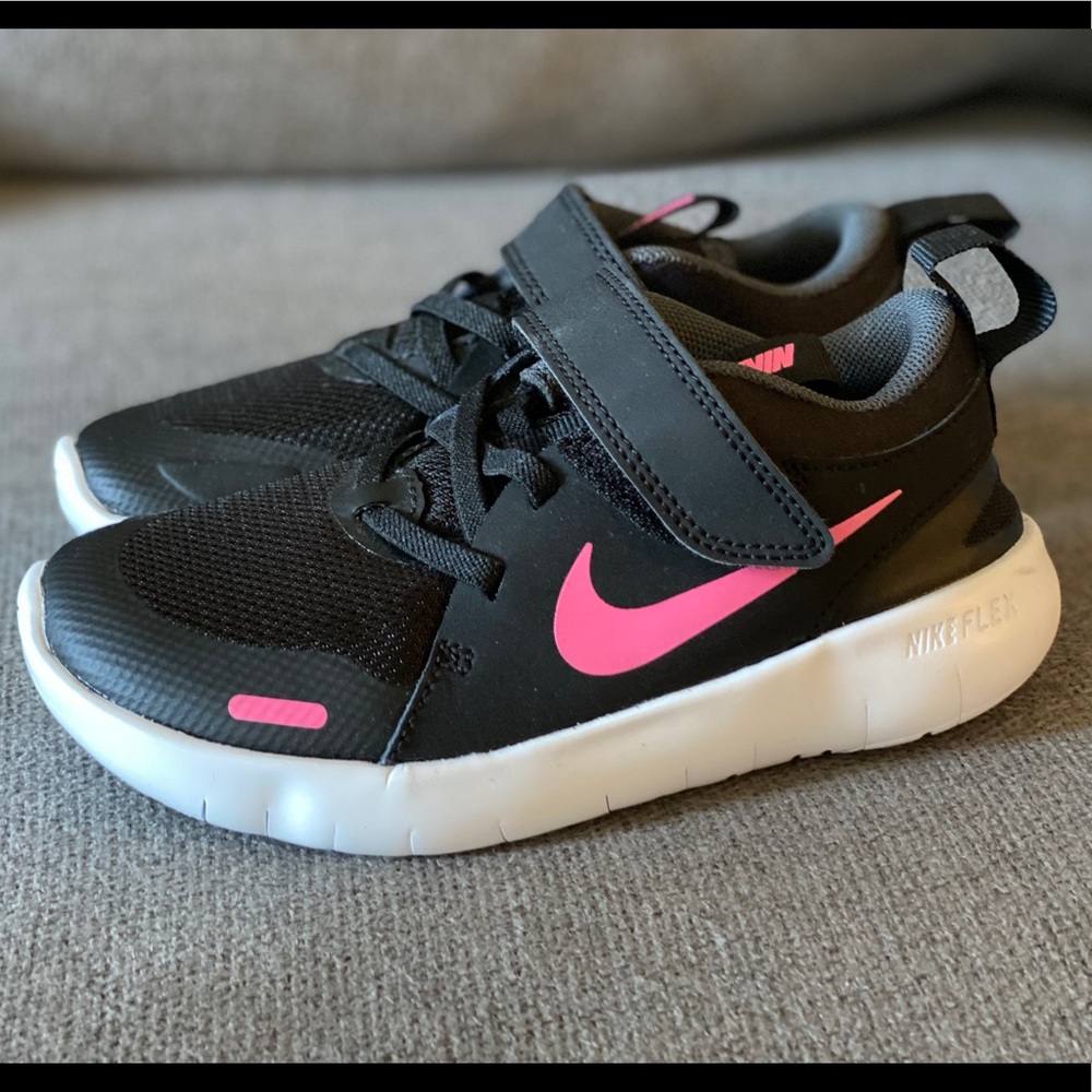 NIKE toddler shoes